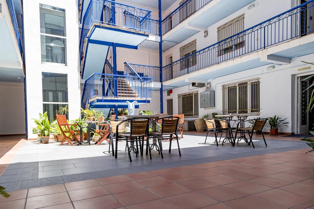 Blason Junior Hotel