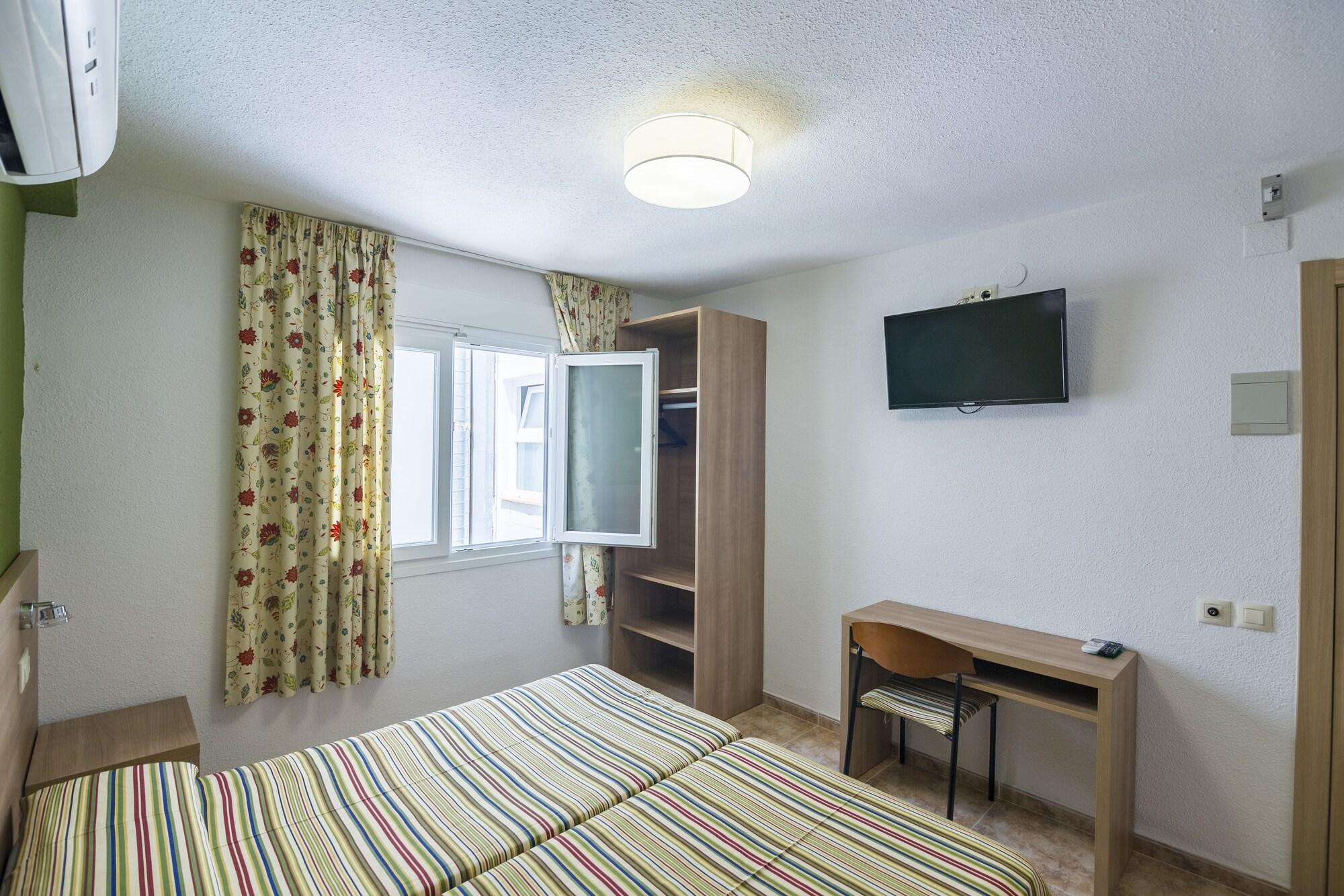 Blason Junior Hotel