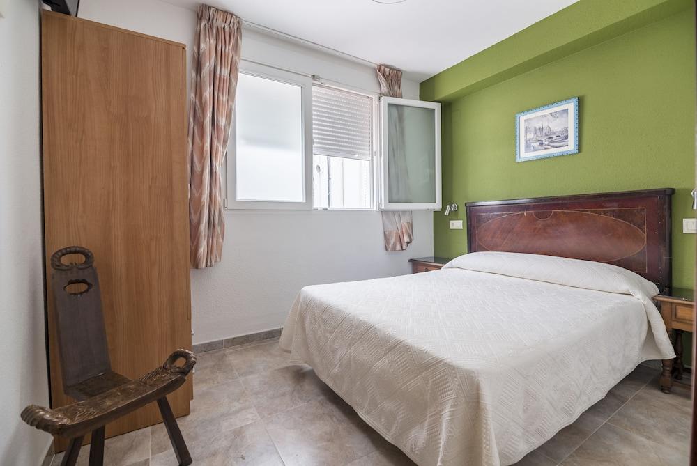 Blason Junior Hotel